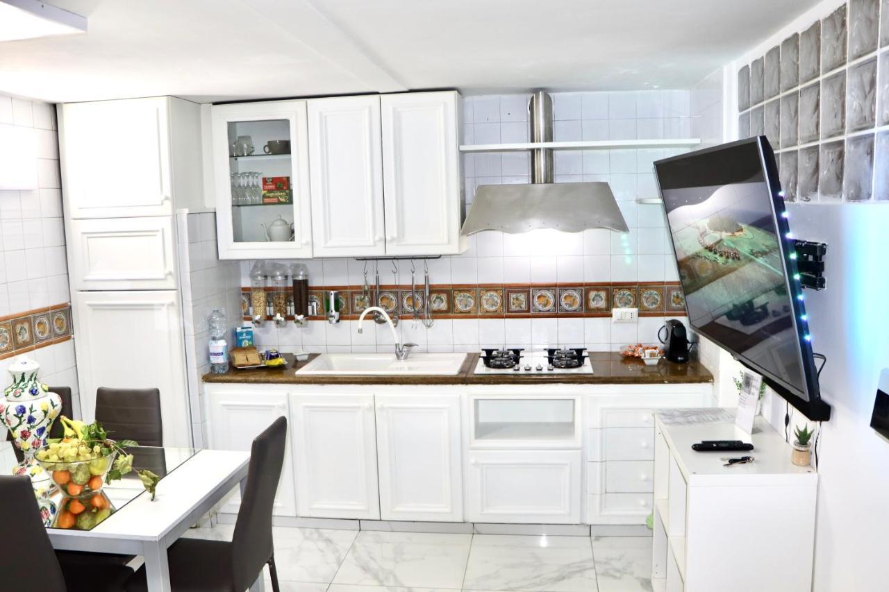 House Relax Apartment Centro di Napoli Extérieur photo