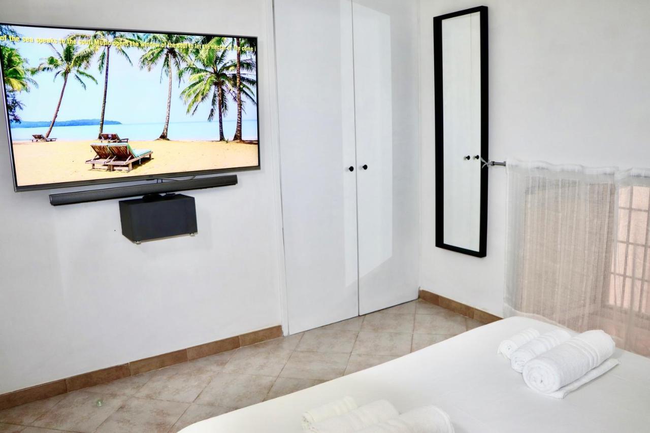House Relax Apartment Centro di Napoli Extérieur photo