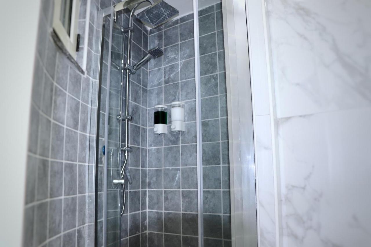 House Relax Apartment Centro di Napoli Extérieur photo